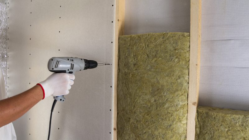 Montage von Dämplatten